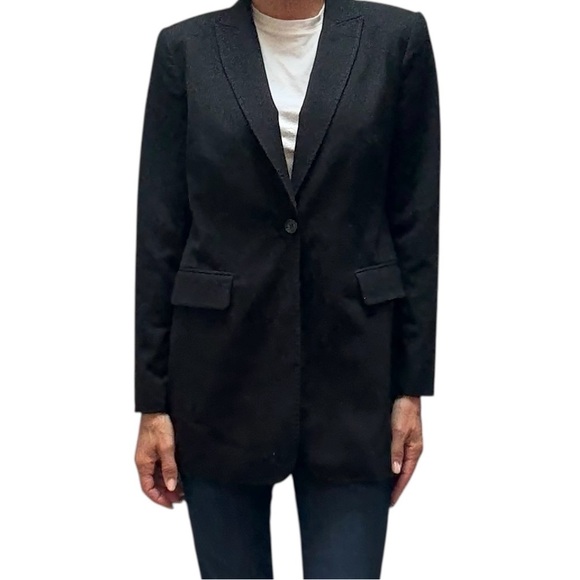 Vince Camuto Jackets & Blazers - Excellent condition!  Vince Camuto Classic Black Women's Blazer Size 6